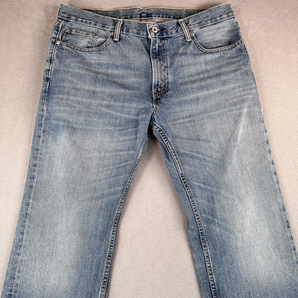 Levis 559 Jeans Mens 36x34 Blue Relaxed Straight Leg Denim Medium Wash Classic - Picture 2 of 12